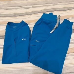 Figs Blue Joggers S and Rafaela style top size XS